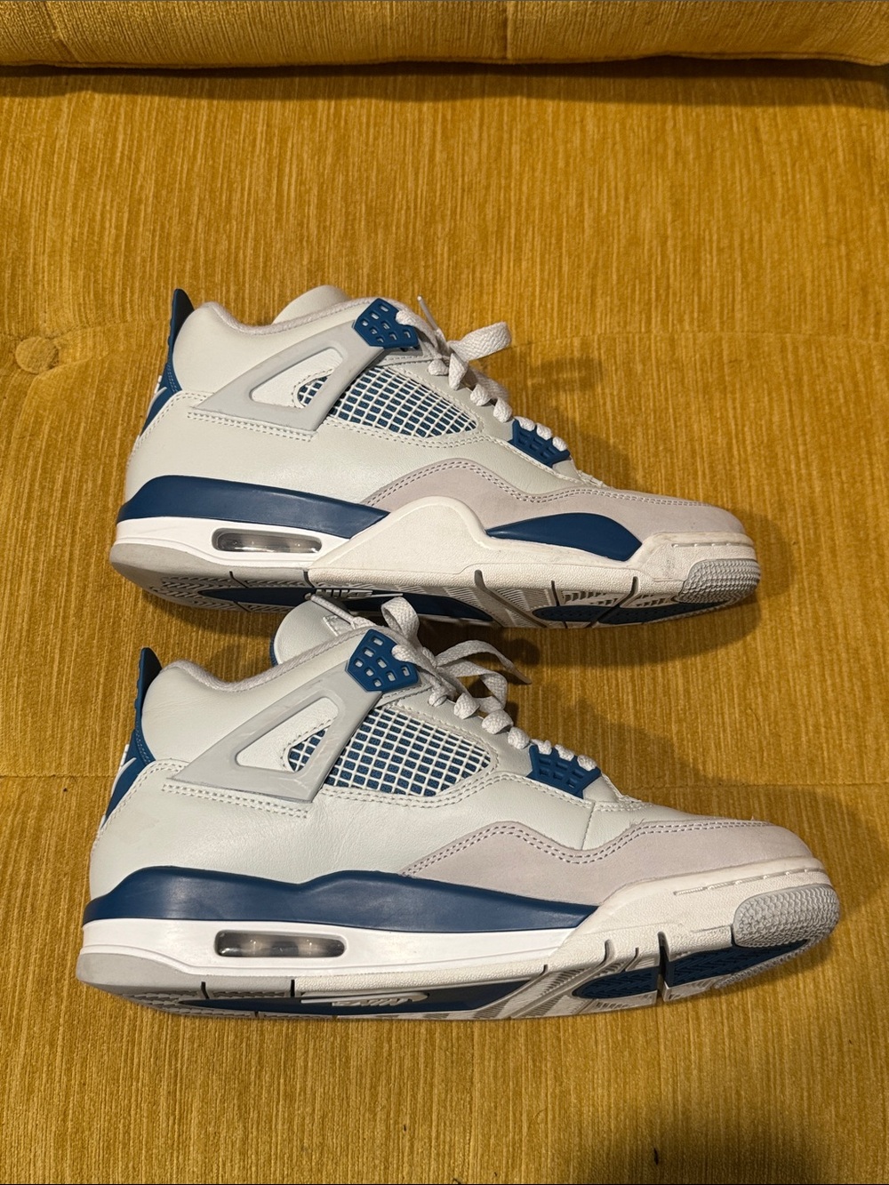 2024 Nike Air Jordan 4 Retro Military Blue 
SZ Men’s 8.5 - Picture 6 of 17